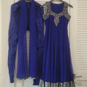 EUC India Kurta w Leggings & Stole Blue Silver Gun Metal Bead Work Medium Size